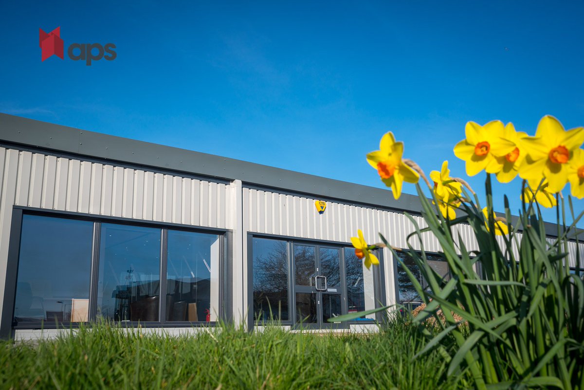 APS_Projects's tweet image. Our new office is looking very spring like today! #newoffice #refurbishedunit #daffodils #kingslynn #Norfolk