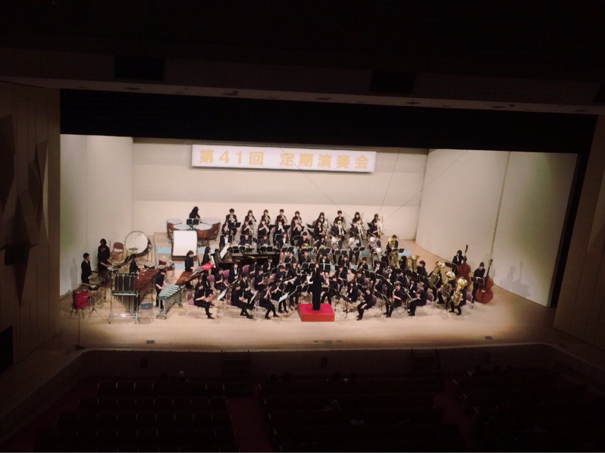 NGBTK_KB's tweet photo. 定期演奏会、無事に終えることができました！たくさんの方にご来場頂きとても嬉しいです😊
楽しんでいただけていたら幸いです✨
今年も無事に終えることができたのはお手伝いしてくださった先輩方、ご来場いただいた皆様、そして46.47thの力があったからです。本当にありがとうございました📯 https://t.co/lwSnTpTWAn
