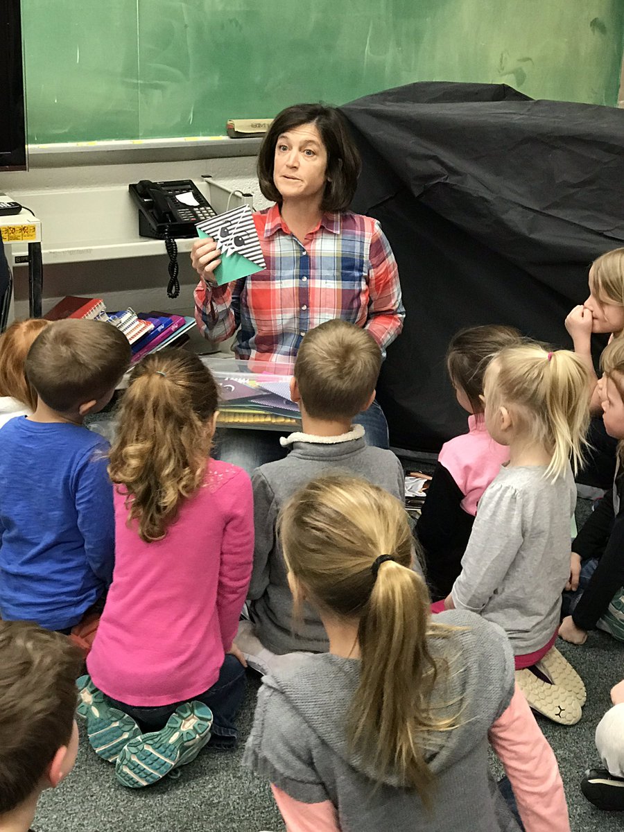MrsHallsClass's tweet photo. Thank you @TenBrinkD for sharing the ins and outs of being an author. The kids loved your insight. Also, thank you for the bookmarks! https://t.co/3OBYEaDkKW