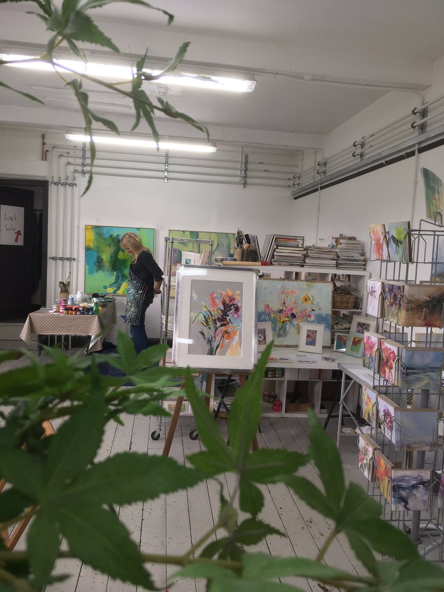 soph_lakes's tweet photo. @FactoryKendal is #theplacetobe now til Sunday #openstudio event in #Kendal #Cumbria #LakeDistrict @painterjanette stunning #botanical #art https://t.co/Nc9vu2cJqX