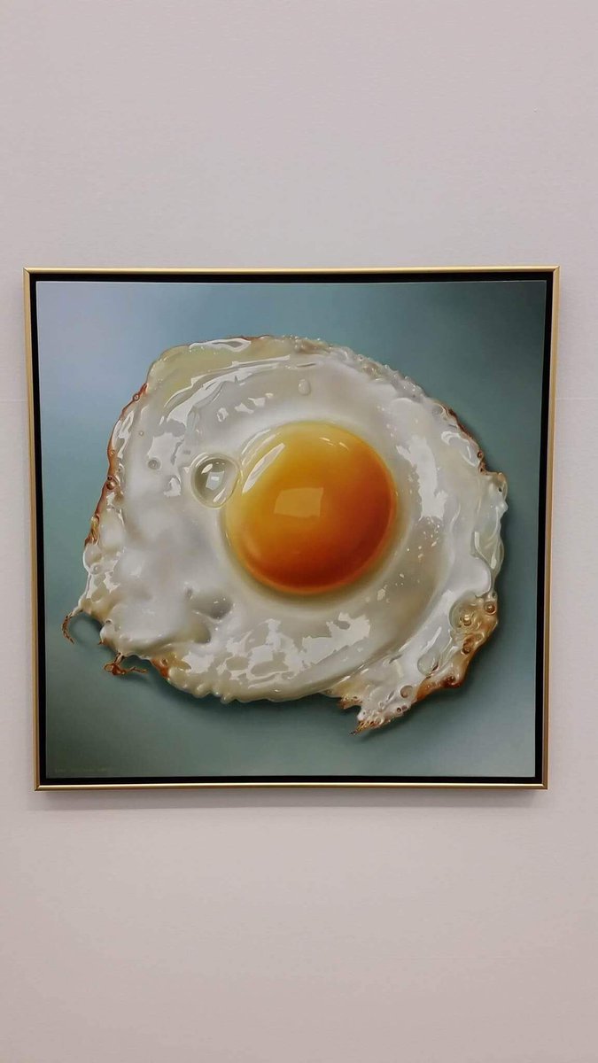 sgsmit's tweet image. Prachtige expositie over hyperrealisme in @kunsthal Aanrader! #010