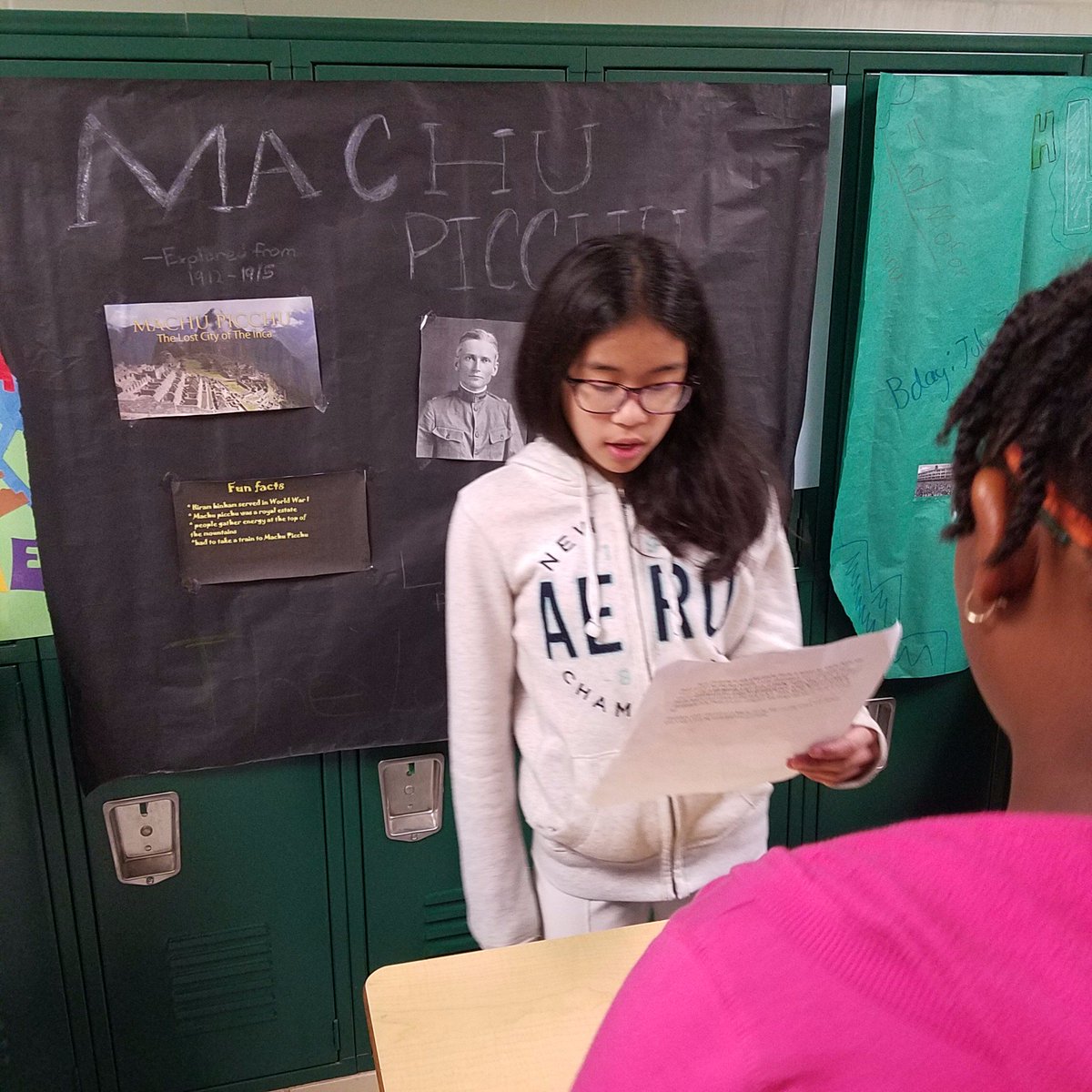 Relay_SDT's tweet photo. Ss from many grades came to learn from 5th grade researchers in the "Living Museum" @TeamMiddlesexES @BCPS_ELA #MesMagic https://t.co/zkjnjqievY