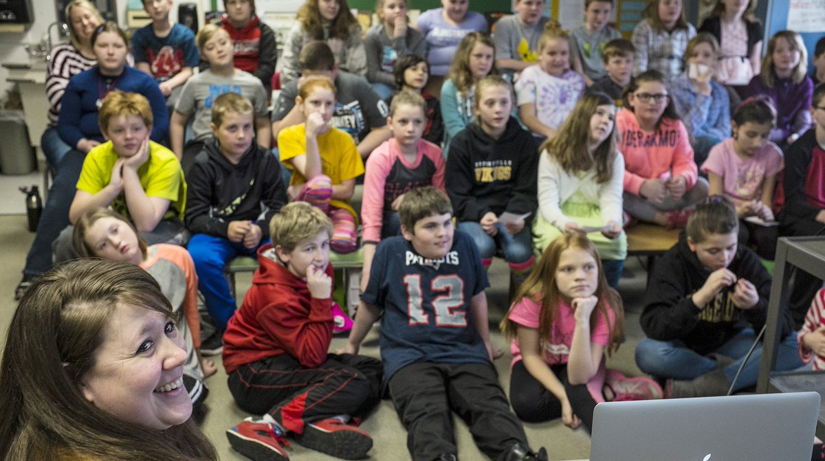 educationweek's tweet photo. Educators are turning to Twitter, Skype, and other tools to bring real, live writers into their classrooms. https://t.co/jsBSucNTeJ https://t.co/xAGJUOy3ze