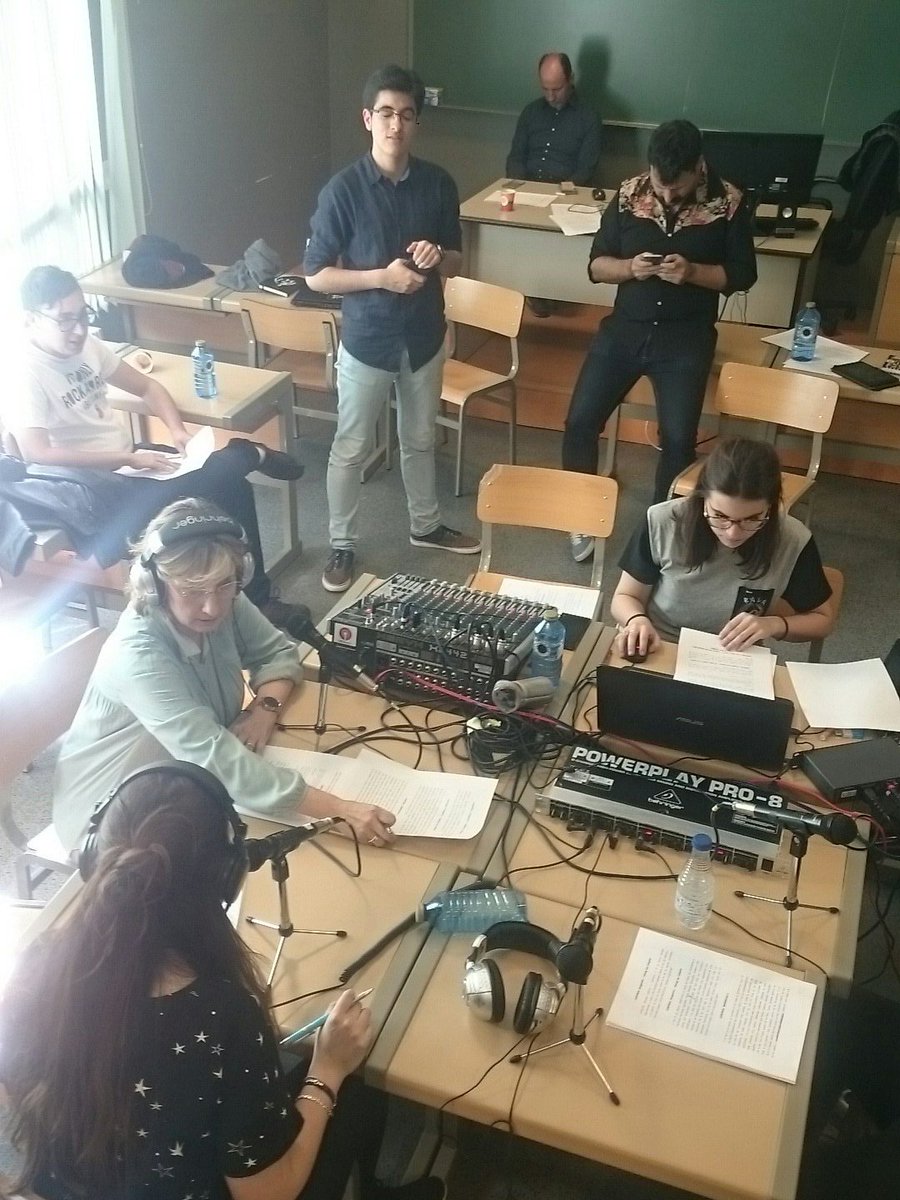 TotumRadio's tweet photo. Apunto de empezar el primer programa de @TotumRadio https://t.co/eXRfiYXLJu