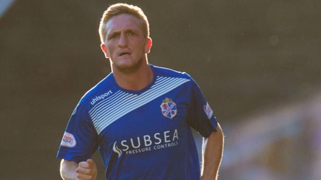 Fun4ULA's tweet image. League Two Cowdenbeath sack Dean Brett over gambling offences crwd.fr/2mpFLfo