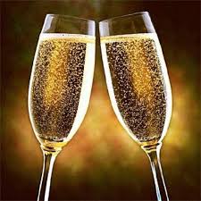 Start your weekend with a Buy one get one HALF PRICE on all champagne and sparkling wine this evening! #Winchcombe #Cotswolds