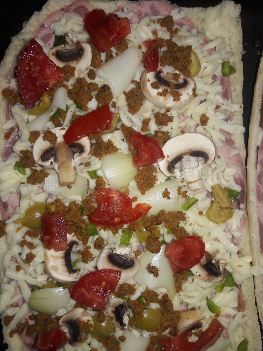 naderaloneleo's tweet photo. #Cooking_time https://t.co/jNkYGwhKOY