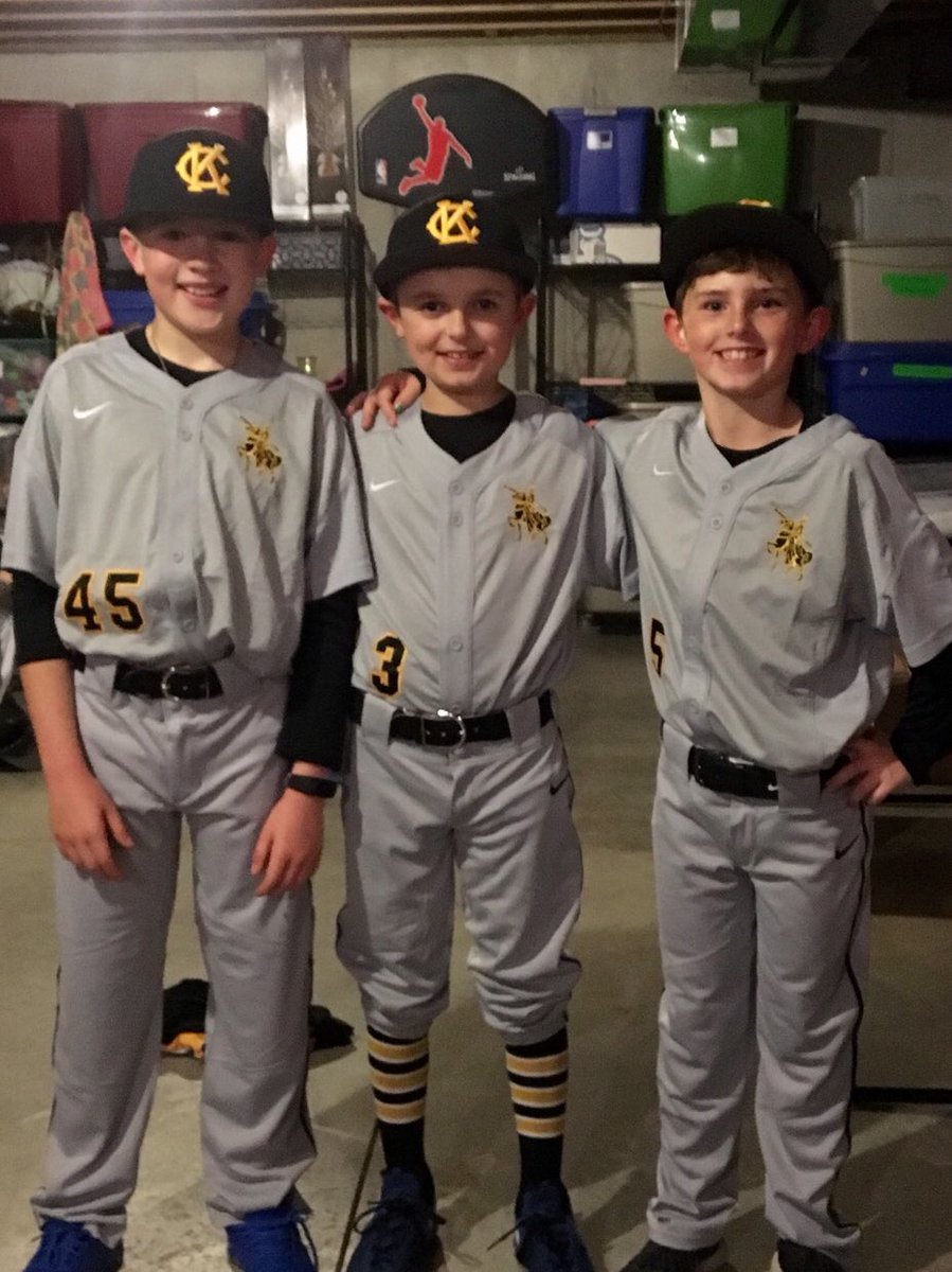 LukeSabers's tweet photo. Crusaders Baseball opening day!!! Uniforms- All Gray @nikebaseball #OneTeam #Believe @dannigirlSC https://t.co/B1bXUCh3aQ