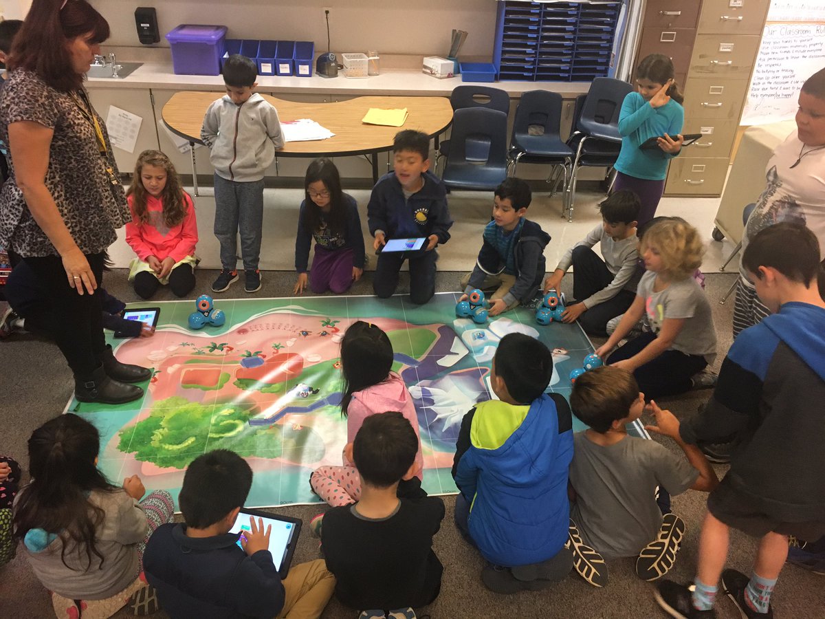 Danielle Strubeck tweet media