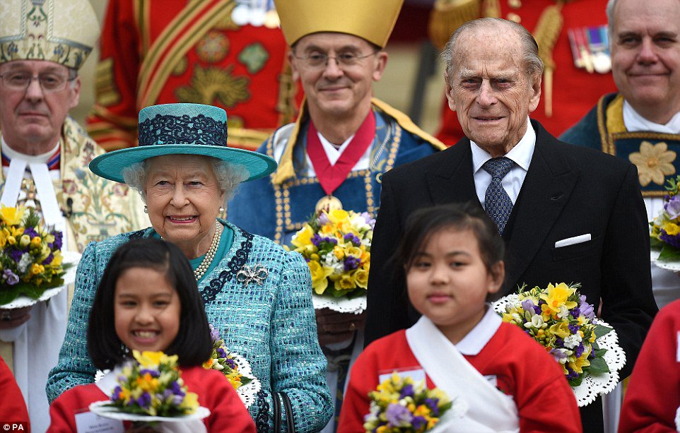 RoyalDickie's tweet photo. The Queen, accompanied by The Duke of Edinburgh, will attend the Royal Maundy Service at Leicester Cathedral on Thursday 13th April 2017. https://t.co/9yDagUYhNd