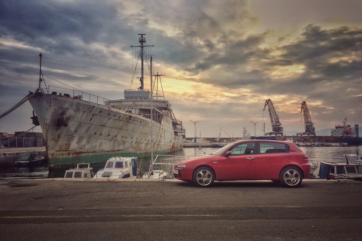 robertpichler's tweet photo. Weekend is ahead, time for new roads to be explored #mojarijeka #alfaromeo #galeb #zaljev https://t.co/Ny8inOMVC3