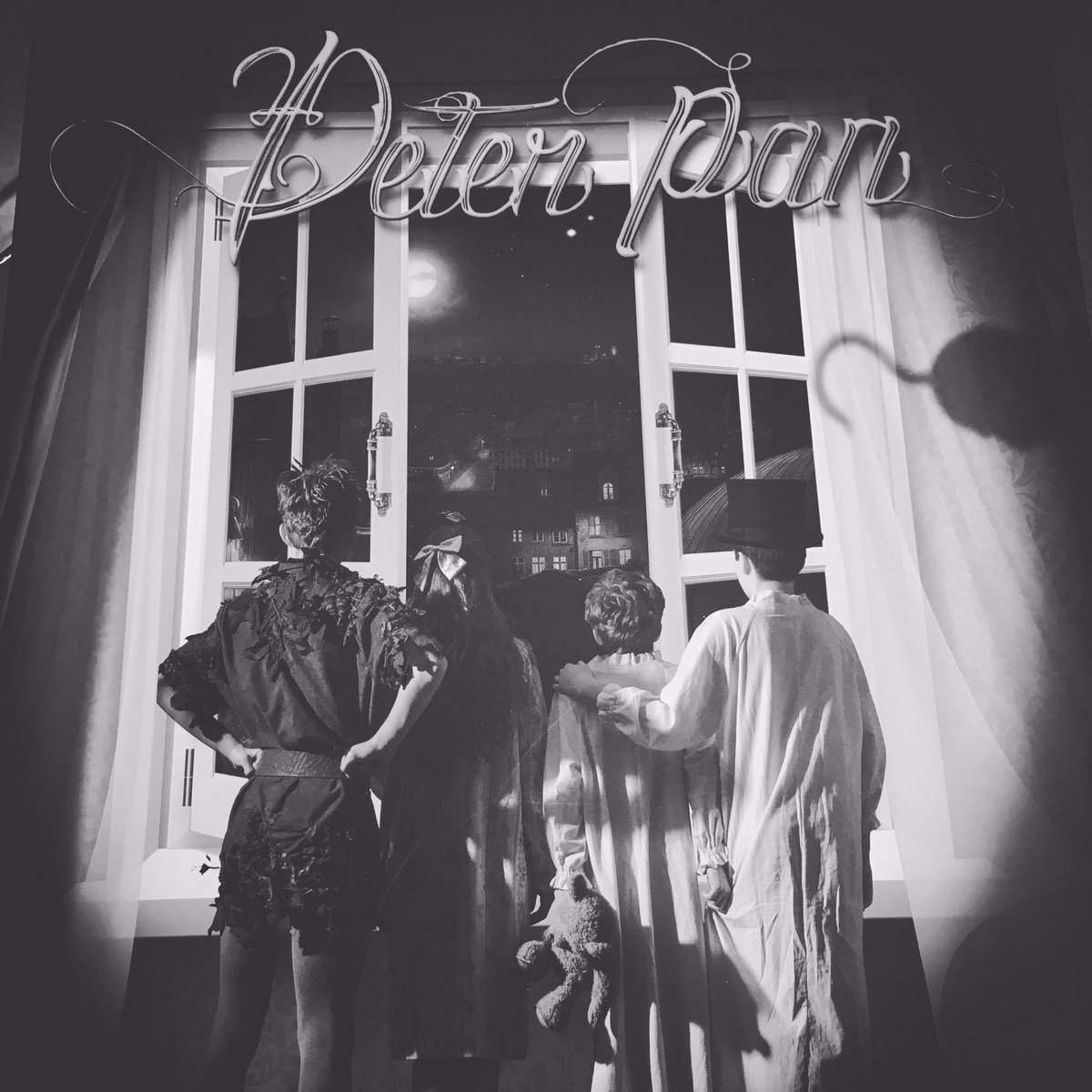 Vandaag een speciale voorstelling van #PeterPan 'Vliegt recht je hart in' van <a href="/njmtmusicals/">NJMT</a> #benefiet Later meer...