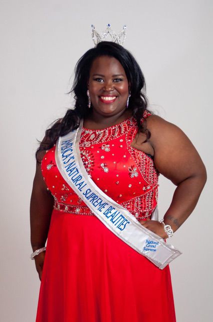 CharlieIndyNews's tweet photo. My spotlight #EnquirerGazette stories that I did this month! Ashley Gibbs the 1st plus size #ANSB Grand Supreme 19+ https://t.co/jsDliqVFOF https://t.co/y0FabEA6BG