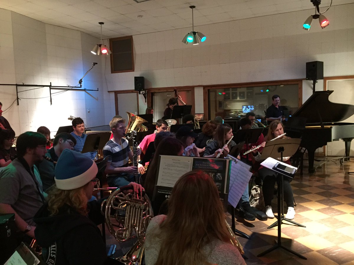 M100Alton's tweet photo. Wind Symphony recording in the historic RCA Studio B!!! Sydney is playing Elvis' piano! #Nashville17 https://t.co/DV7qqJhTjr