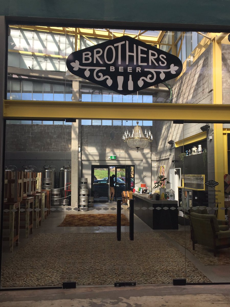 ChefsNZ's tweet image. Orakei Bay Village...Farros, Brothers Beer and more...