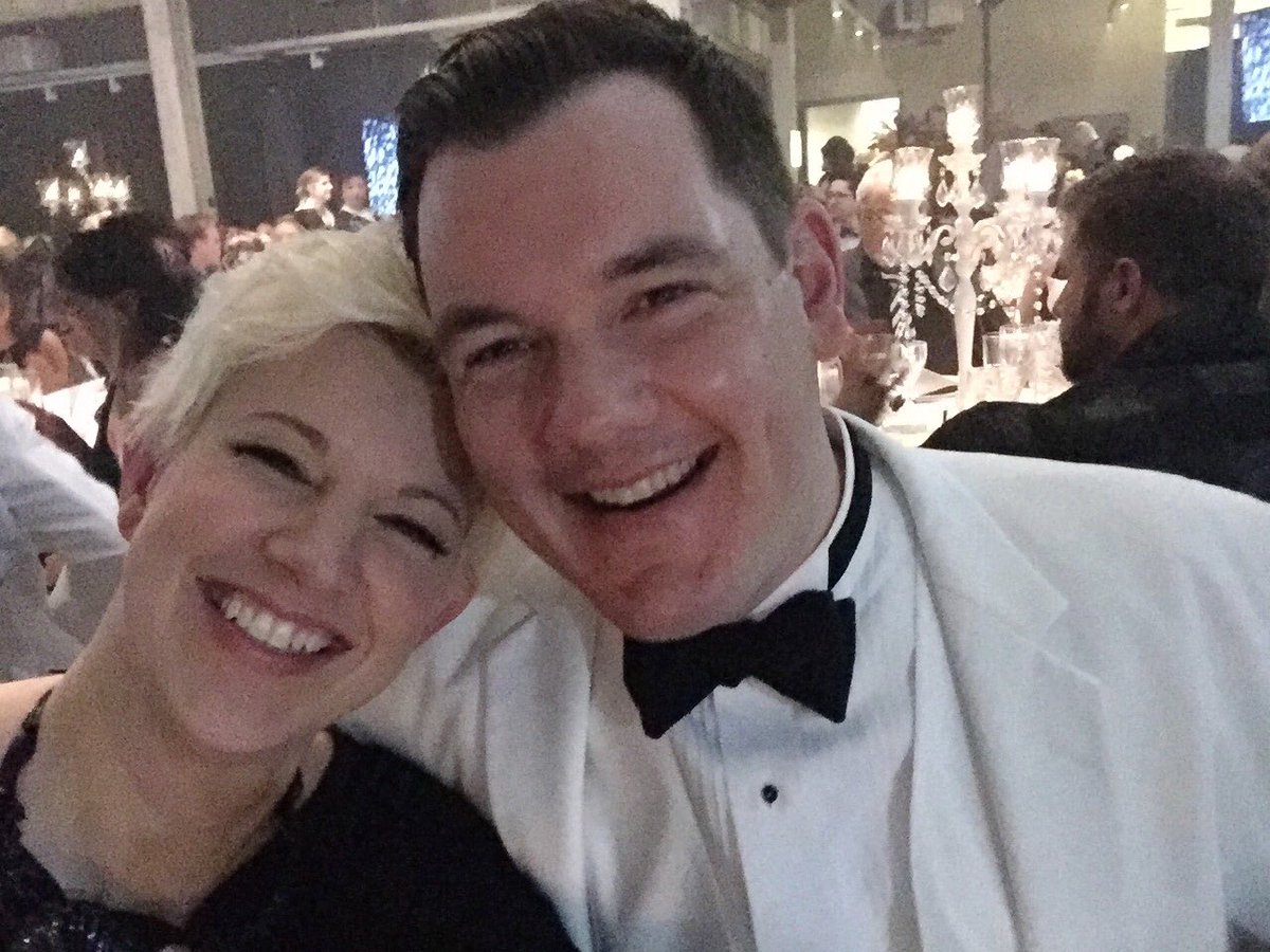 rocketsciencewe's tweet photo. This guy is finally home tonight! Photo from last Friday at the #MNStarAwards #theunluckiestbash cc: @AbsUnderHere https://t.co/Vld8NcGwM4