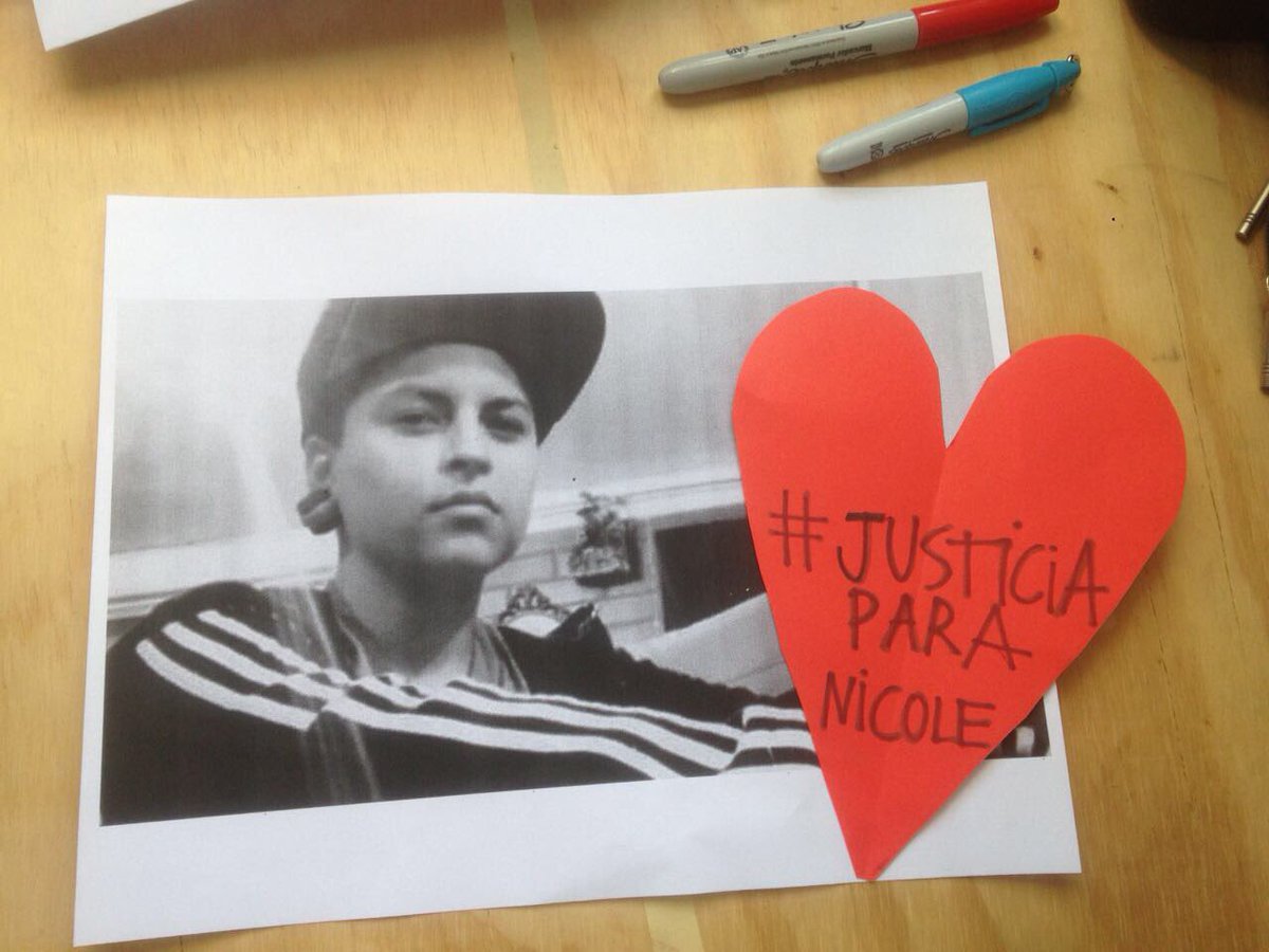Nos matan por mujeres/ por lesbianas/por camionas/ por negarnos a que nuestro cuerpo sea territorio para otros #JusticiaParaNicole