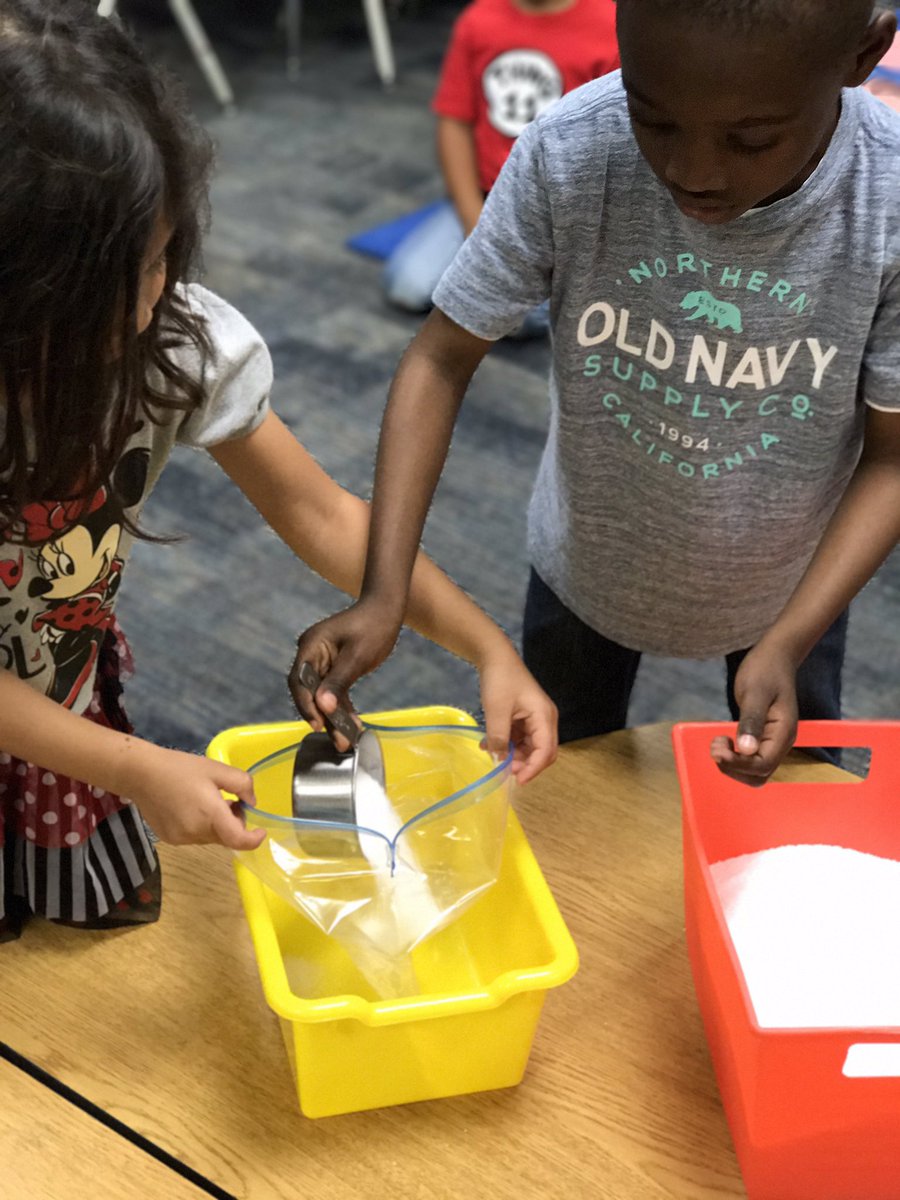 GibbsHassler's tweet photo. Making Ice Cream #ProceduralTexts #OneExcitedTeacher #HowTo #kinder @HasslerKISD https://t.co/sN2kz4fiww