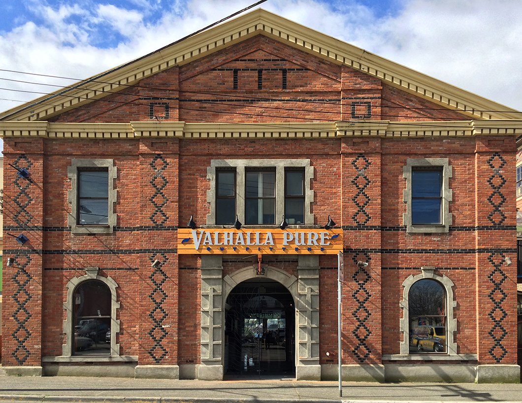 The sign is up! Valhalla Pure Outfitters is back in downtown Victoria. Opening soon. Stay tuned and follow their FB! ow.ly/GCOe30asoto