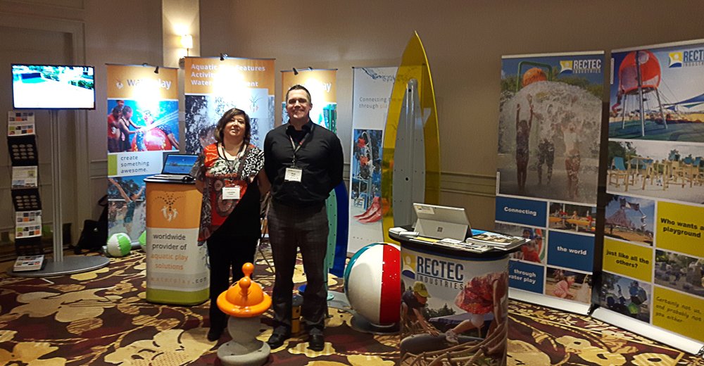 Waterplayers's tweet photo. Discover the Surf Spray Collection and more at the @BCSLA Conf. #Kelowna Booth #48! #SplashPad #AquaticPlay #theWaterplayDifference https://t.co/ikQDSrZYZs