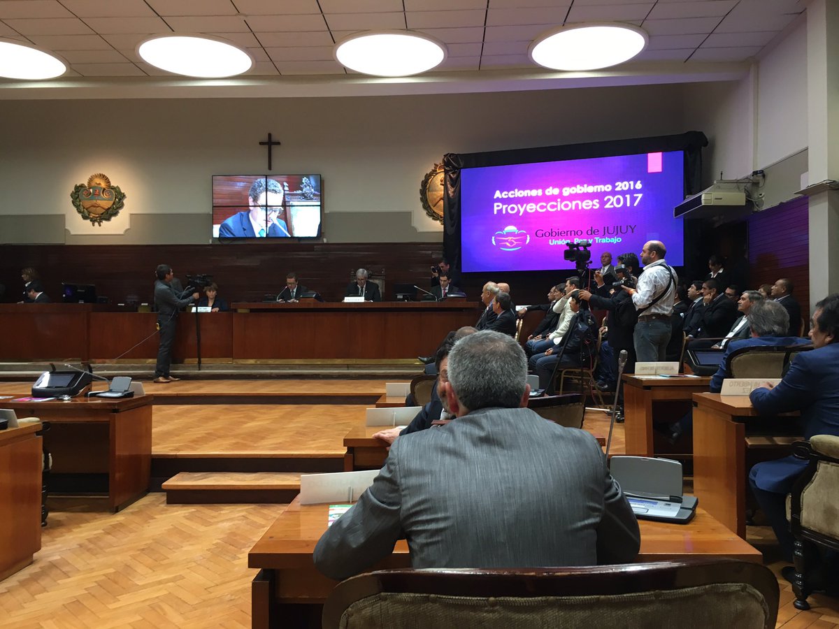 vickylunaok's tweet photo. Arranca inicio de sesiones ordinarias. https://t.co/h1faOLBh9P