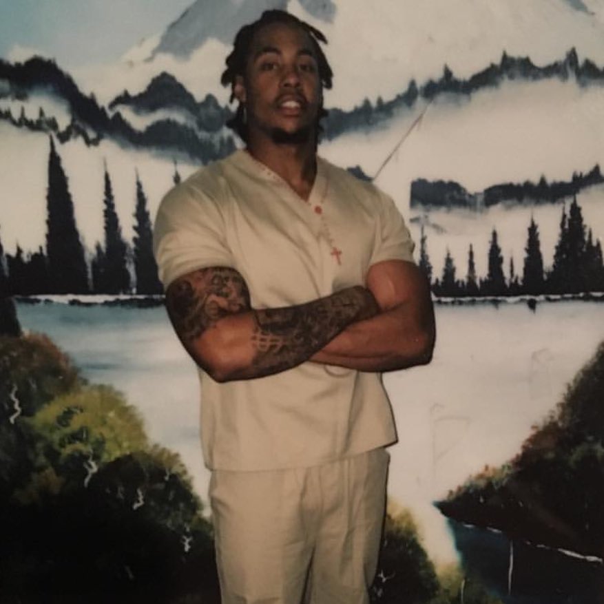 4Hunchos's tweet photo. Check my boy LaFlare out❤️🔥💪🏾#freeFatcat https://t.co/KHDgdLL26l