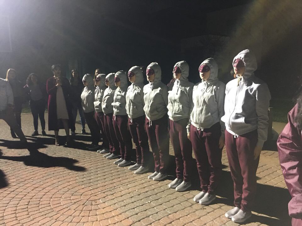 _cupof_JOE's tweet photo. Nothing can stop us we're all the way up...blessed to be one of the nine newest Lambda Ladies #UpsilonMade #TailClub #9 🌴🌙💙 https://t.co/QGjOFmDMTi
