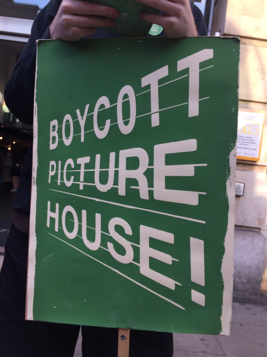HackneyUNISON's tweet photo. Great to support the brilliant @HPHLivingWage on strike again, till mega corp Cineworld cough up! #boycott # payup @HackneyPH @cineworld https://t.co/xONXVFixa0