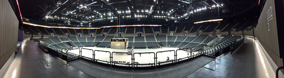 JodiGFox5NY's tweet photo. @fox5ny To think in less than one week EVERY seat will be filled inside the new Nassau Coliseum @NYCBLive for @billyjoel https://t.co/LPNj1umt72