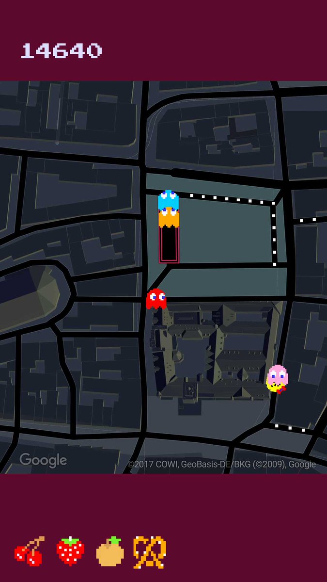 KinglyValence's tweet photo. First try on Google's #MsPacMaps scored 14640 points, lvl 3. Actually really fun! https://t.co/ZvTojpufMr
