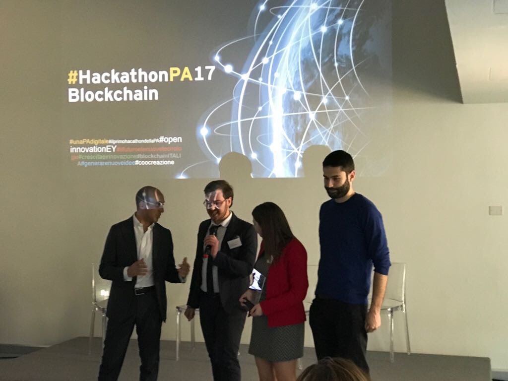 Digital_Magics's tweet photo. I risultati dell'hackathon con @microsoftitalia e @EY_Italy dimostrano l'importanza di fare sistema per innovazione. #HackathonPA17 #startup https://t.co/Q2BPQ2YYJh