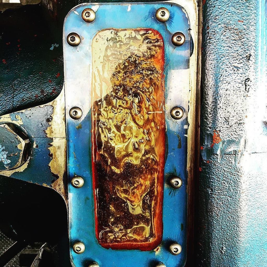 onetowerout's tweet photo. Riblet Gear Oil at 360 FPM.  #liftmaintenance https://t.co/w4U8WnLLhq https://t.co/kv8wuFl38W