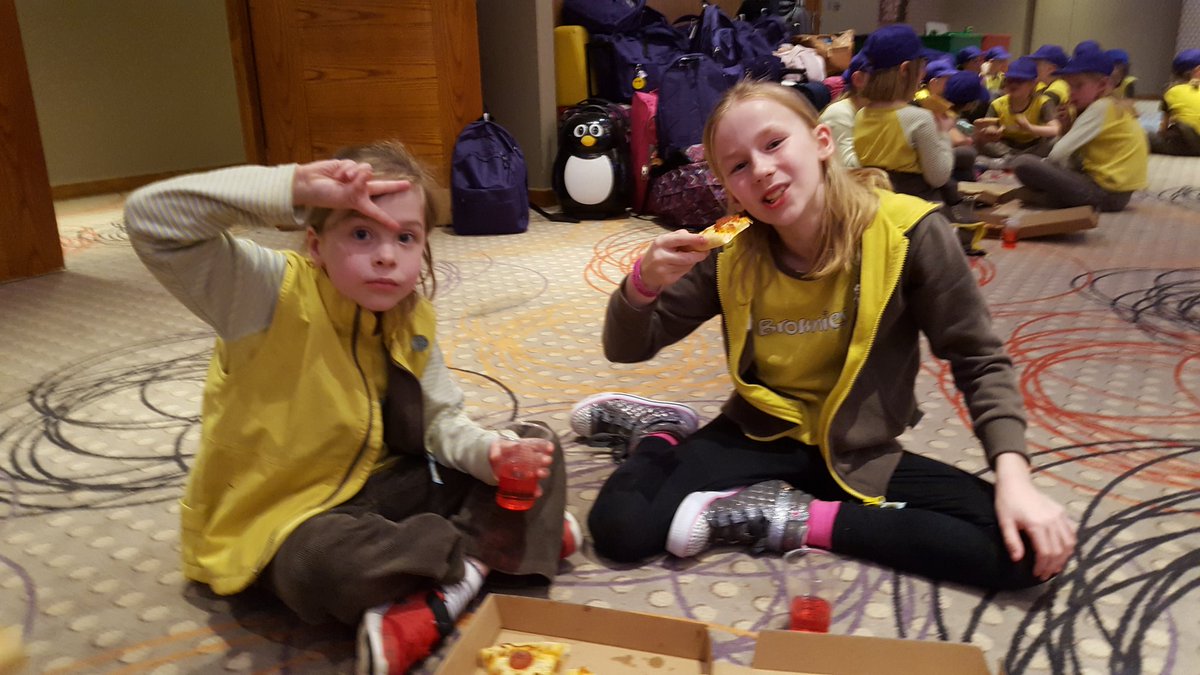 Girlguiding Dursley tweet media