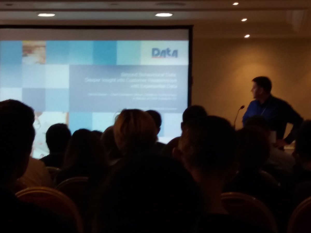 BurtonChanSenAI's tweet photo. Yours truly holding court at #analyticsconf - audience of #customerexperience professionals discussing behaviour & experiential data https://t.co/kC2qZRHxNu