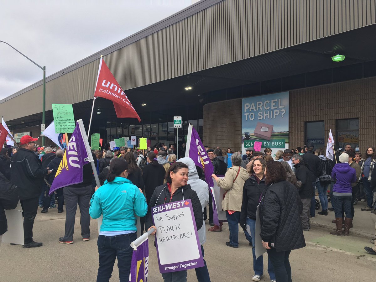 PurpleWorksSEIU's tweet photo. Onto the #SavetheSTC rally! Great turnout to #stopthecuts #skpoli https://t.co/LHFAcHVgOO