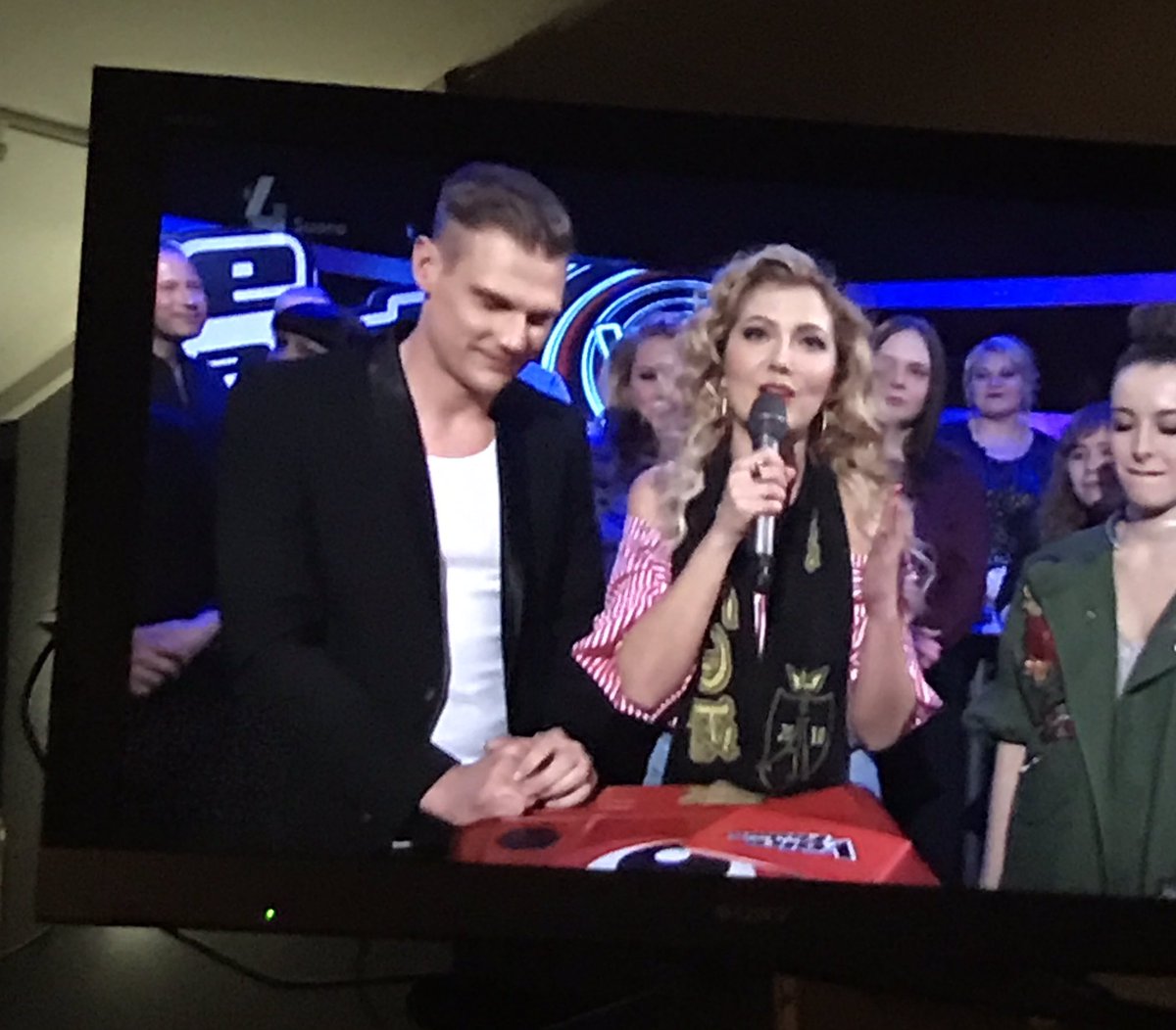 Televisionäkyvyys: ✔️ #tvof #ritariperhe