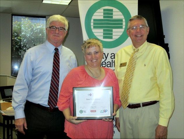 TALoving's tweet photo. Congratulations to our Safety Coordinator, Ann Johnson, for receiving the C-MESH certificate. #SafeWorkOrNoWork https://t.co/YzAlvT1vBY