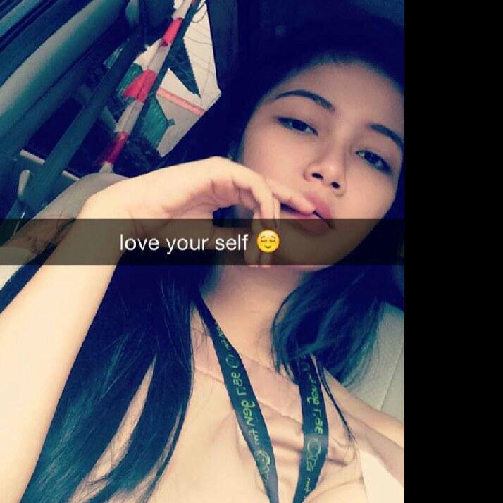 QueenAngelica6's tweet photo. OMG! Kamu harus melihat ini. #BIGOLIVE > #girl  .  
https://t.co/DX1jCRdpid https://t.co/9CkRmg1iDI