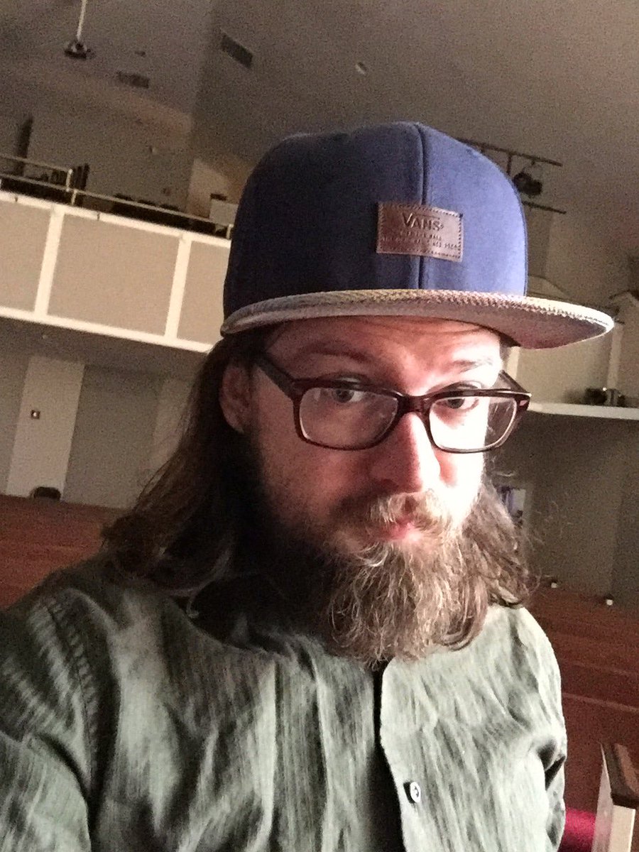 CoreyAreheart's tweet photo. @MtHorebUMC Was told I looked like @crowdermusic today... gonna take it as a well earned compliment! https://t.co/zw6JnKhgYc