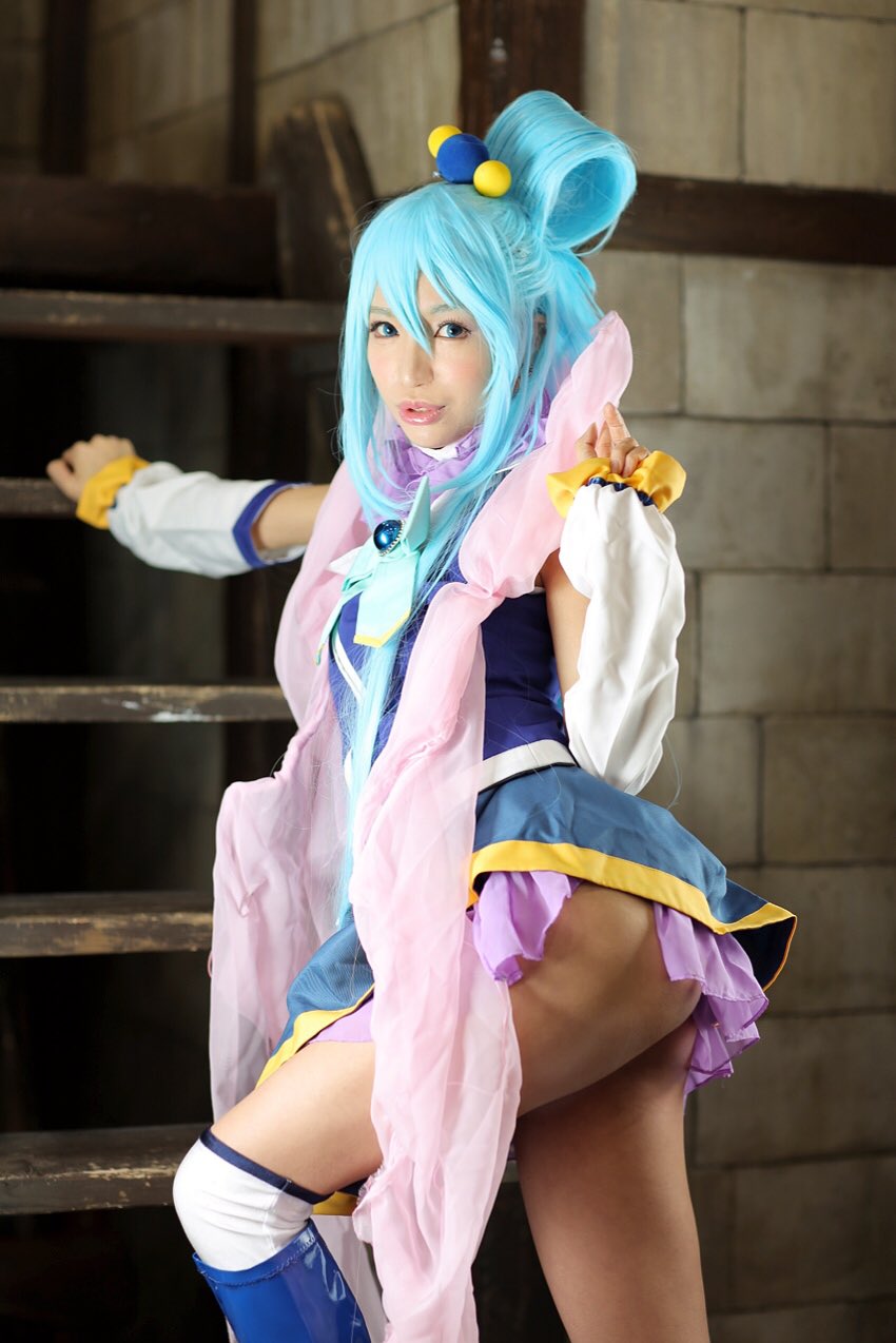 ノーパン コスプレ