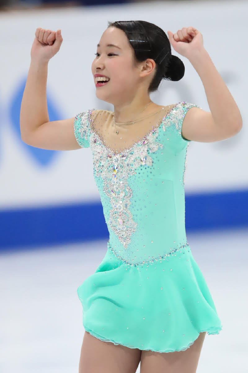 スポーツナビ フィギュアスケート編集部 世界フィギュア 女子シングルはエフゲーニャ メドベージェワが世界最高点で2連覇 三原が5位入賞も日本の五輪出場 2枠 に終わる 写真 坂本清 女子fs結果 T Co Nkapftrxm2 フィギュアスケート