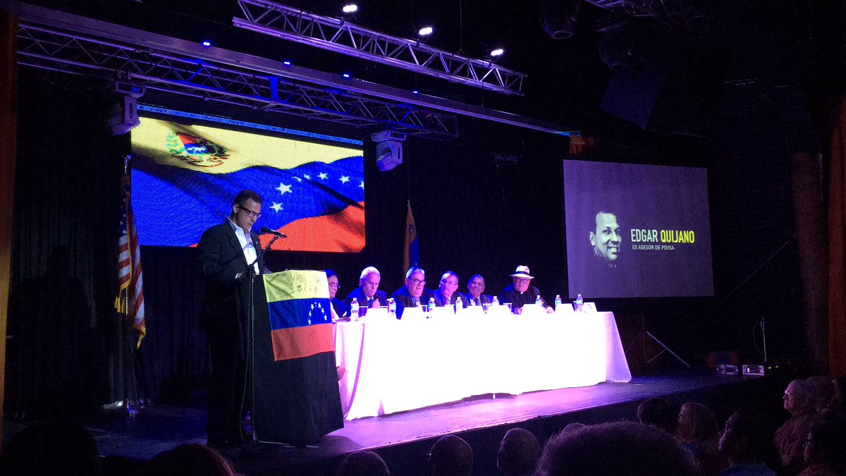 Perez_Coss's tweet image. #VENEZUELAUnaVisionDesdeElExilio 

Gracias Estimado #EDGARQUIJANO  (PDVSA) Por hacerte presente en la Conferecia por nuestro pais!