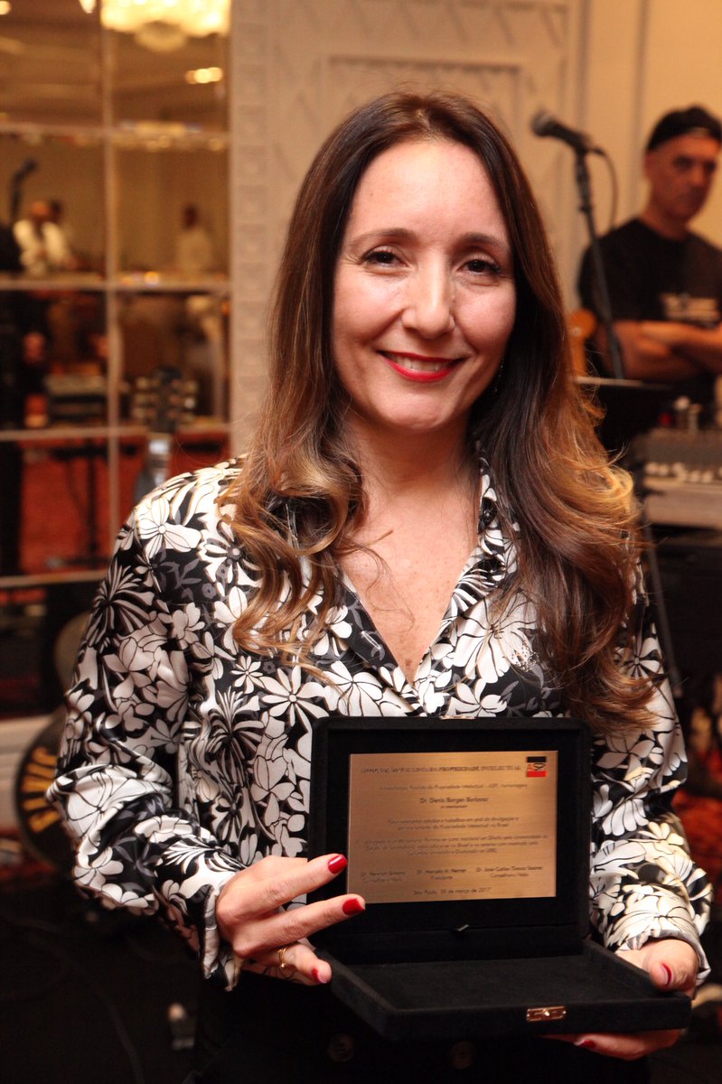 ASPIORGSP's tweet image. A ASPI, presta homenagem ao Ilmo. Prof. Dênis Borges Barbosa (in memoriam), Patrono de Honra do XVII Congresso 2017. @ABAPI1 @inpibrasil