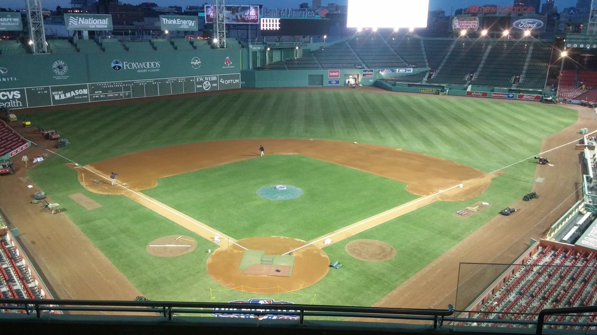 GienappDesign's tweet image. Fantastic evening at the Capital Carpet event at Fenway Park last night!

Check them out, great company capitalcarpetonline.com