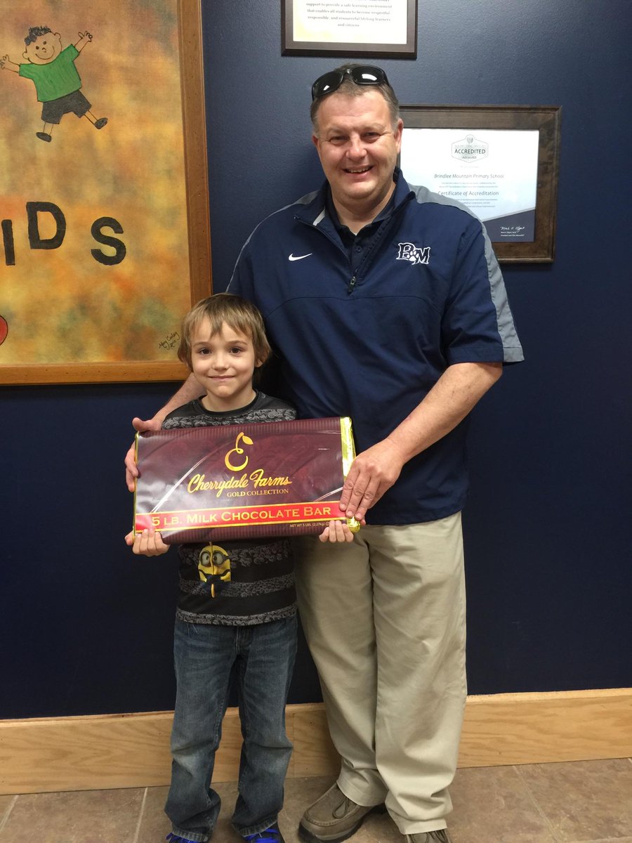 bmpslions's tweet photo. Chase Blake won the raffle from all salesman and won a 5 lb candy bar! Congratulations Chase! https://t.co/29P3HVI6bP