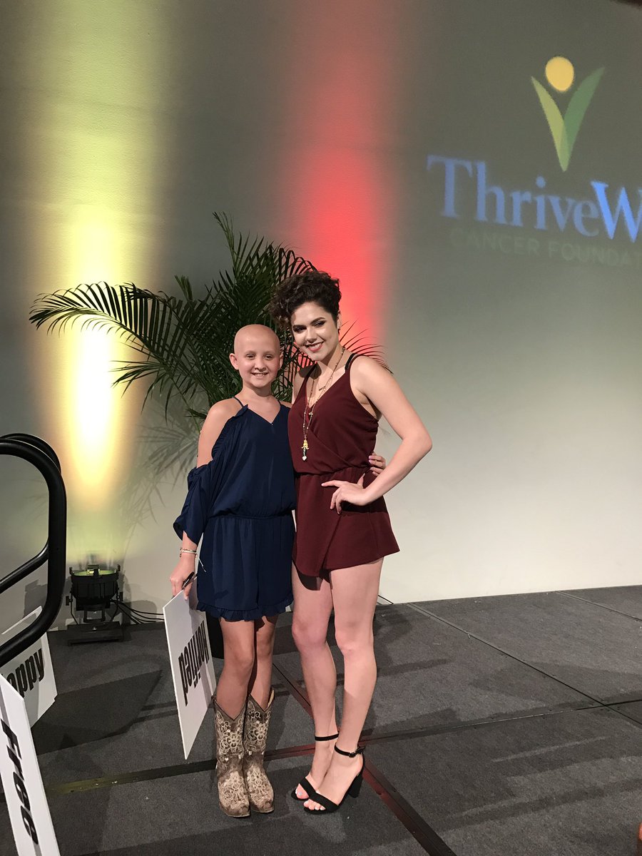 calybev's tweet image. ThriveWell (where I performed) is all about having a good diet to stay healthy, and having a smaller chance of cancer
