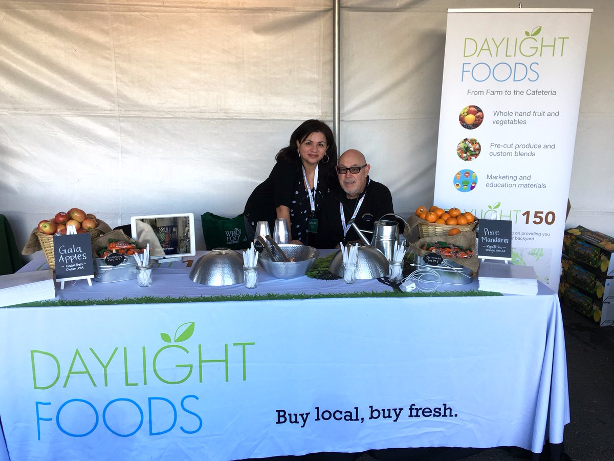 Daylightfoods's tweet photo. Thank you to @CAfarmtoschool for the opportunity to connect with schools and the community earlier this week in Modesto! #CFSN2017 πππ₯π https://t.co/d00CJOrF9y