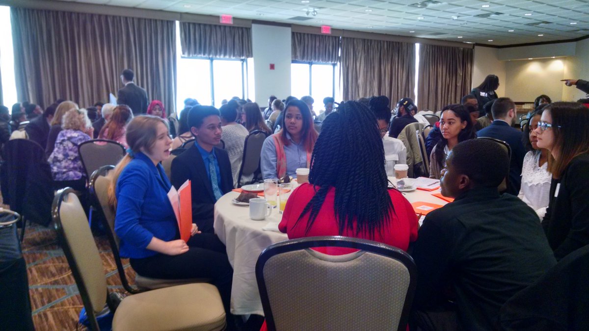 WestParkMycom's tweet photo. Yesterday in Columbus, teens voiced concerns about hunger, the environment, safety and funding for after-school. @MyComCleveland https://t.co/v6pNrQ9vRw