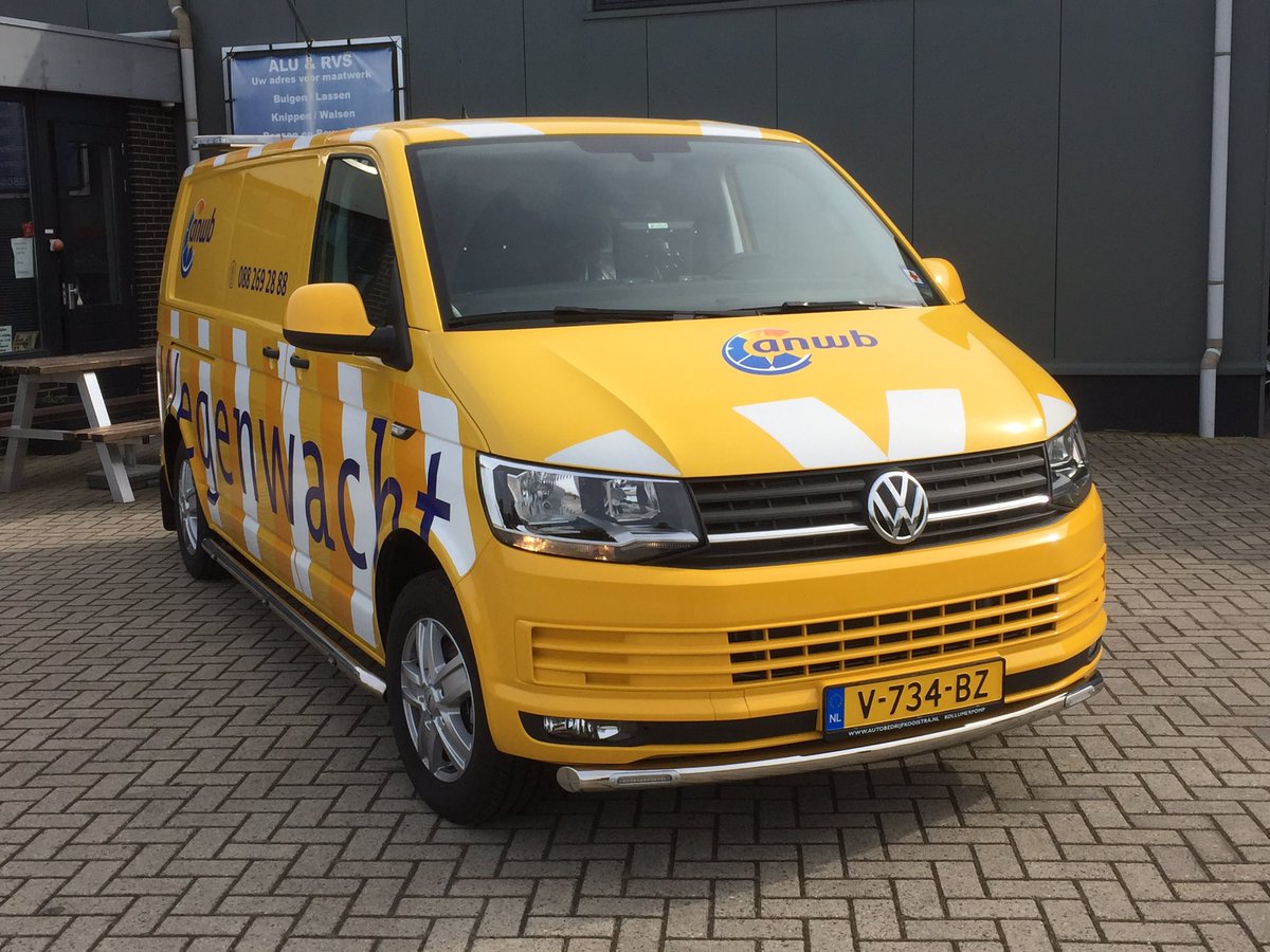 Anwb. Bus voorzien van RvS