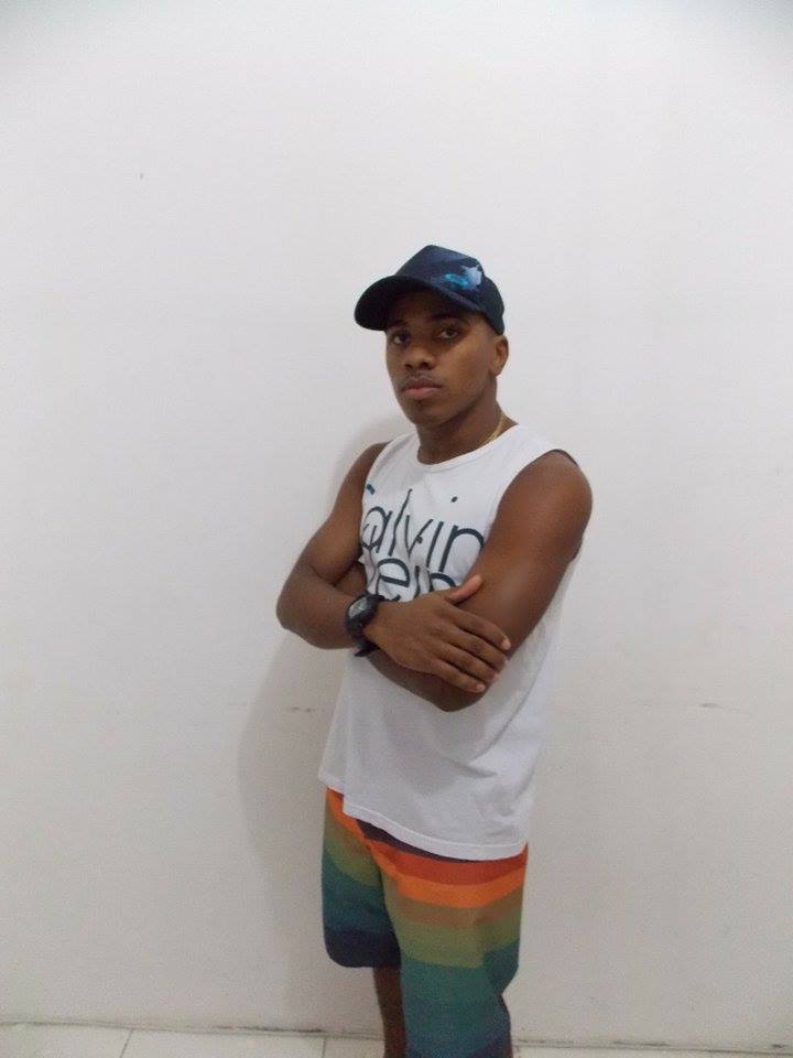 DeejayBiroiaOfc's tweet photo. NEM MELHOR E NEM PIOR APENAS DIFERENTE ...
#DEEJAYBIROIAOFC
#CONTRATEJA
#BAILEDOBIROIAEMBREVE
#STUDIOBLACKBELT https://t.co/EzRF9uORYK